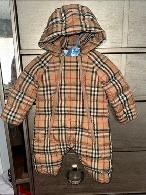 Burberry baby snowsuit Tan Plaid Baby Jacket with Blue Lining